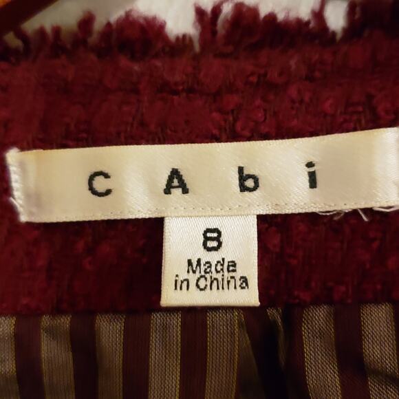 EUC CAbi frayed hem crop jacket blazer deep red pockets zipper Wool blend sz 8. - Picture 8 of 9